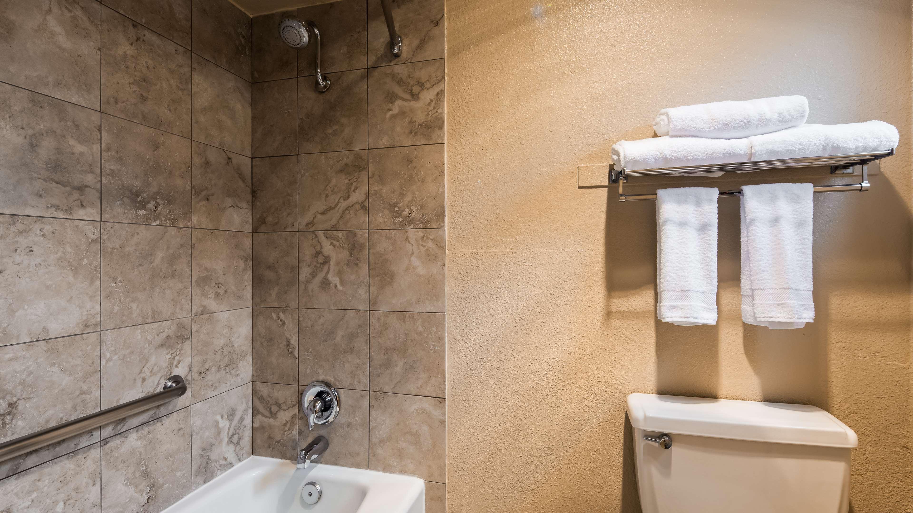 Best Western Lakewood Buitenkant foto