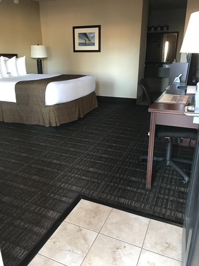 Best Western Lakewood Buitenkant foto