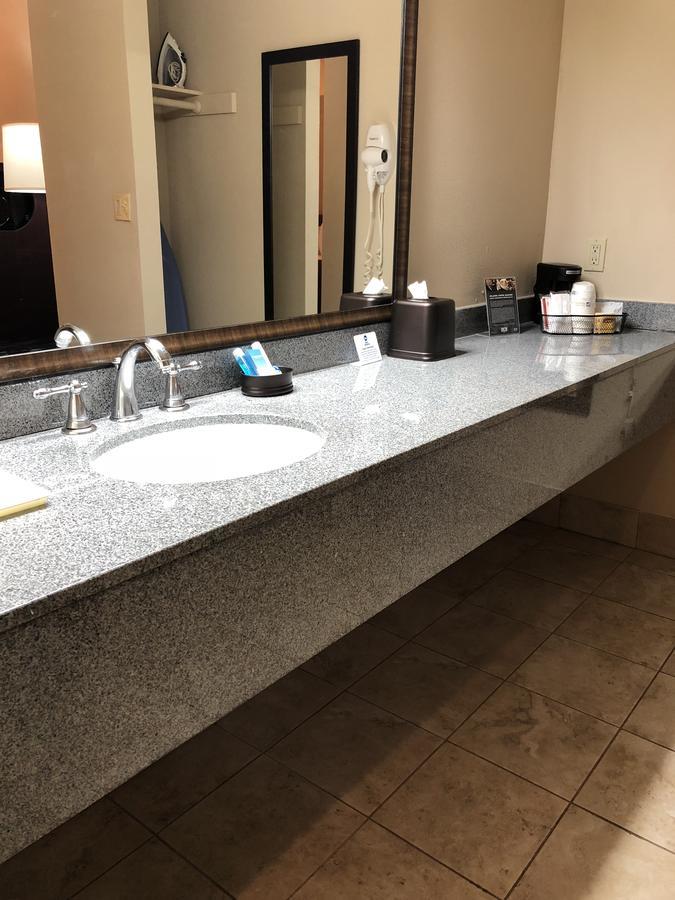 Best Western Lakewood Buitenkant foto