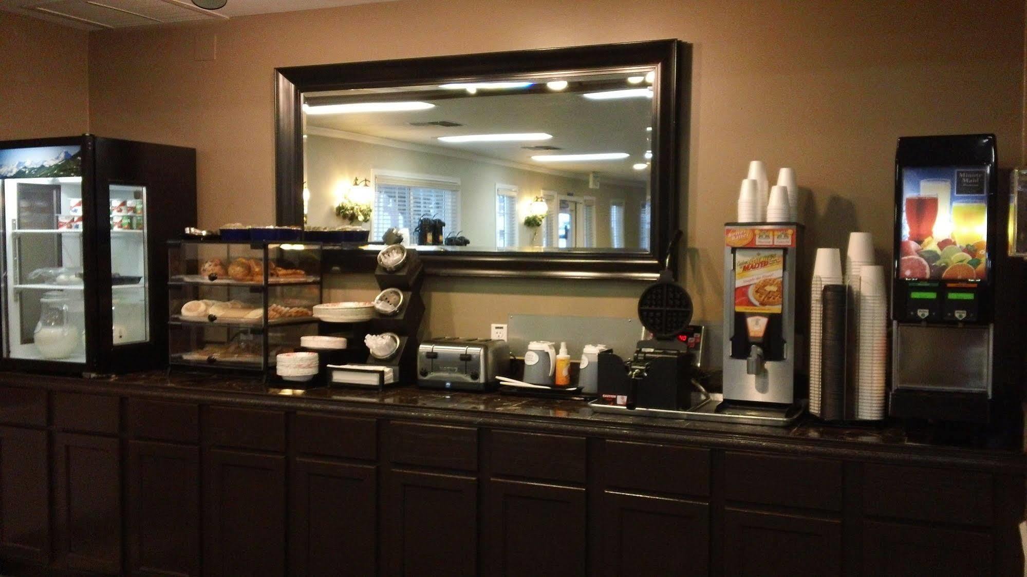 Best Western Lakewood Buitenkant foto