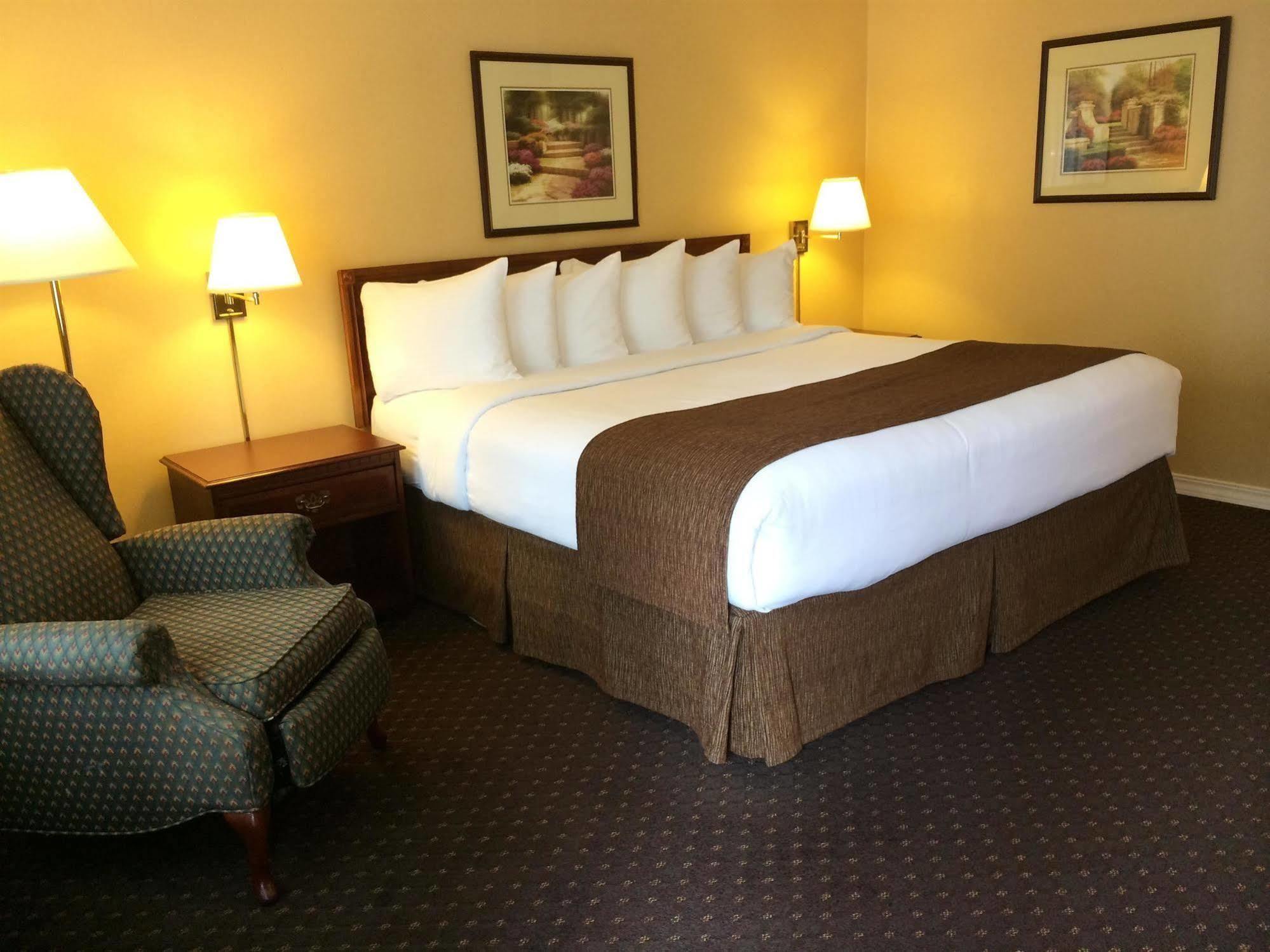 Best Western Lakewood Buitenkant foto