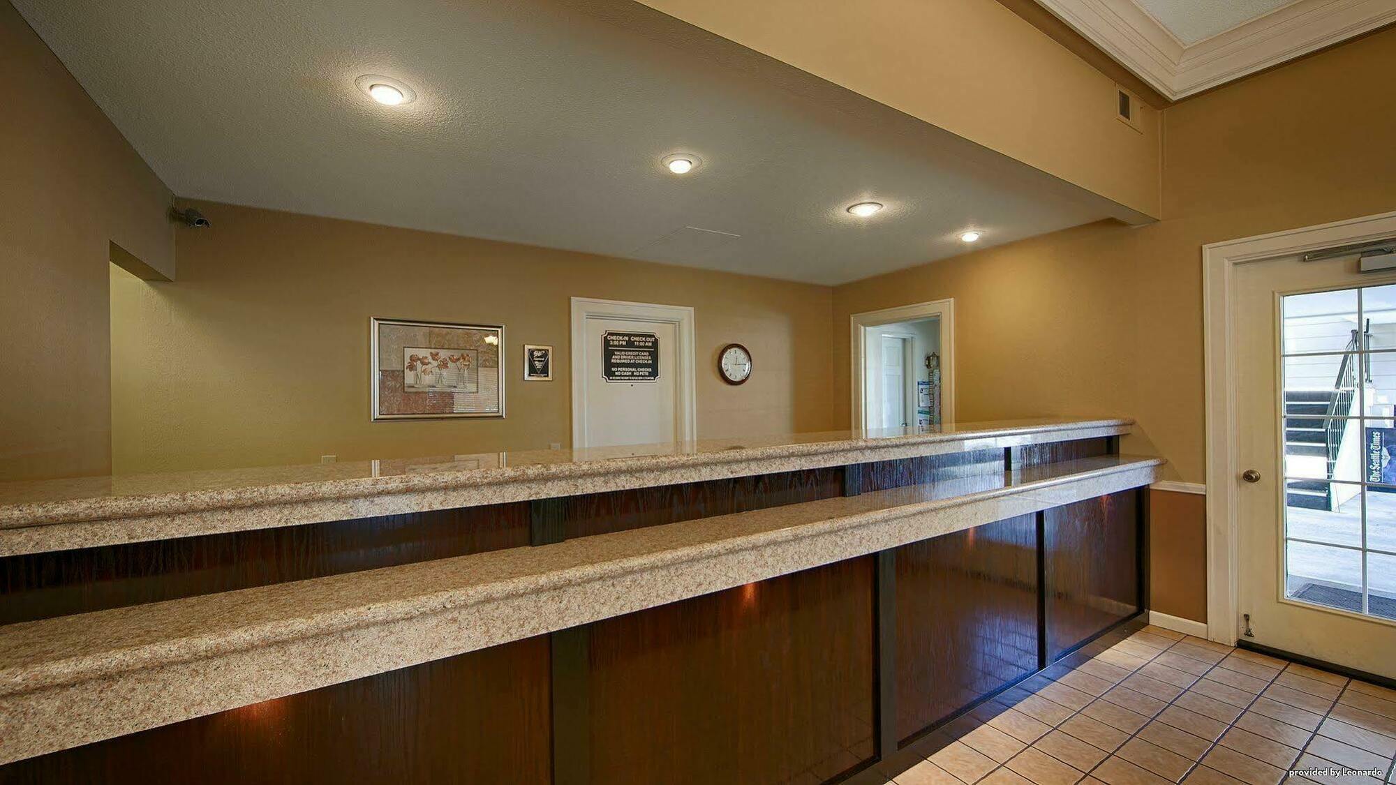 Best Western Lakewood Buitenkant foto
